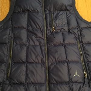 Men Puff Air Jordan Vest BNWT!!!